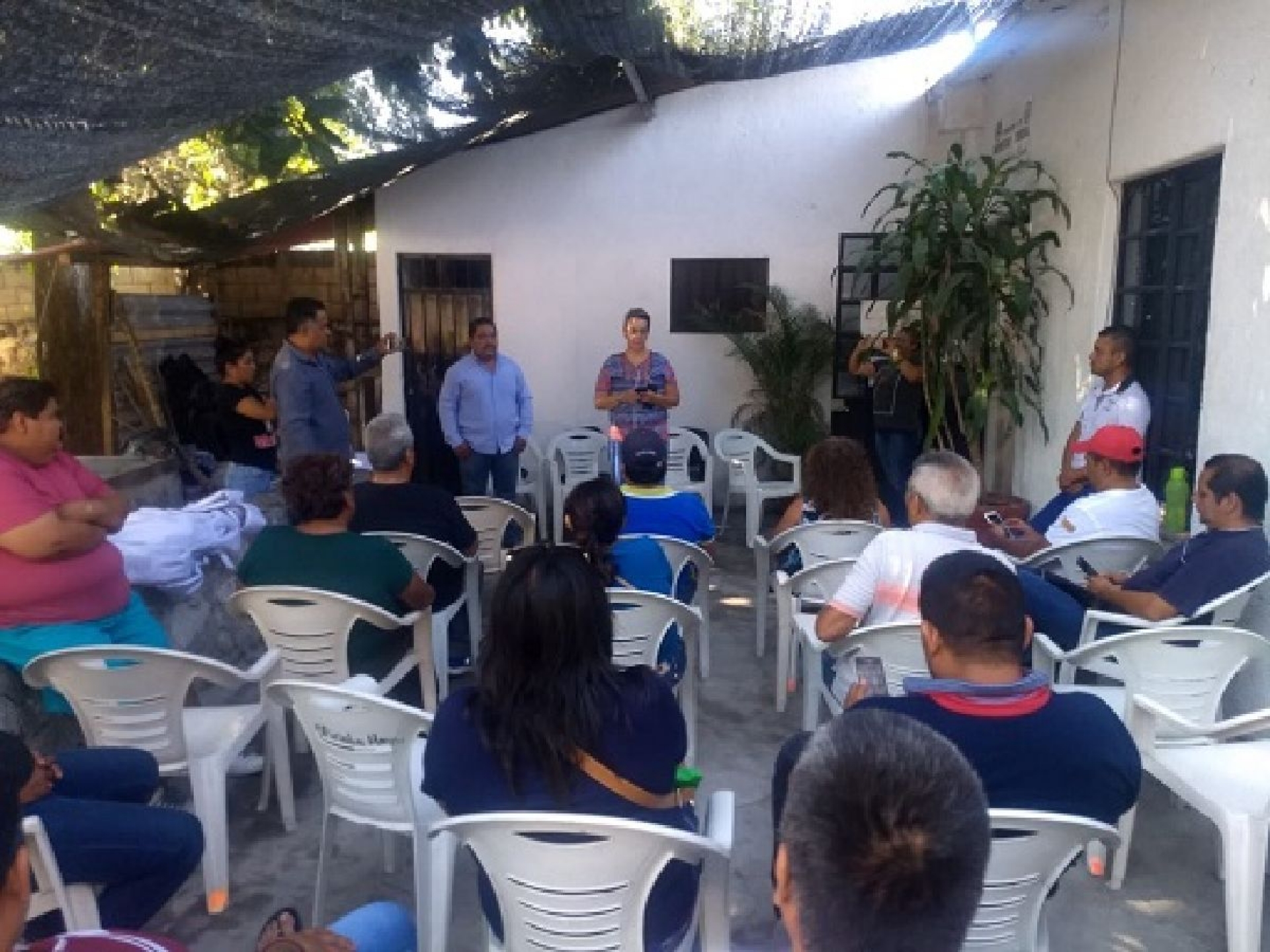Obligarán a expendedores de alimentos en Tlaltizapán a cumplir medidas de higiene