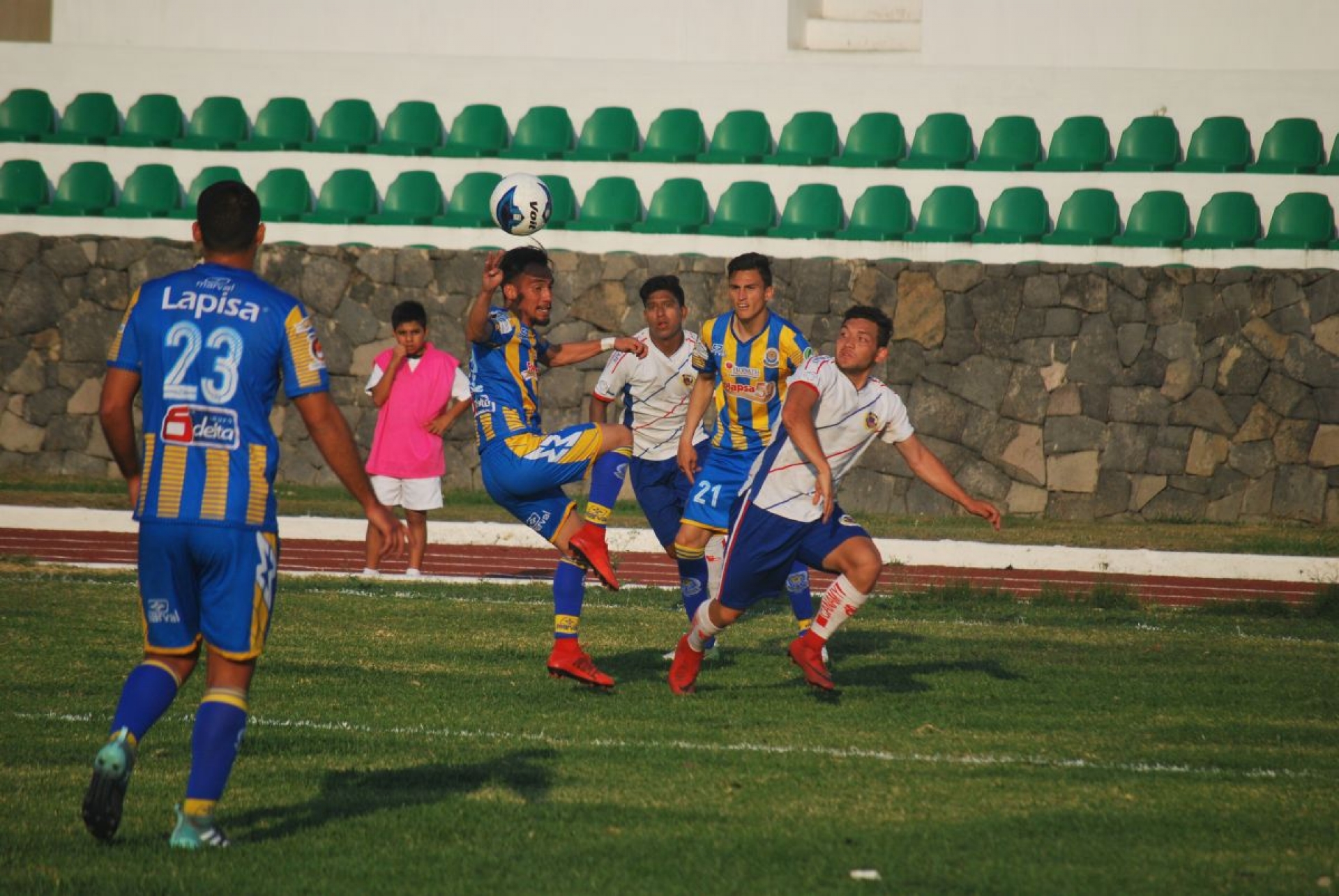 Duelo de urgidos