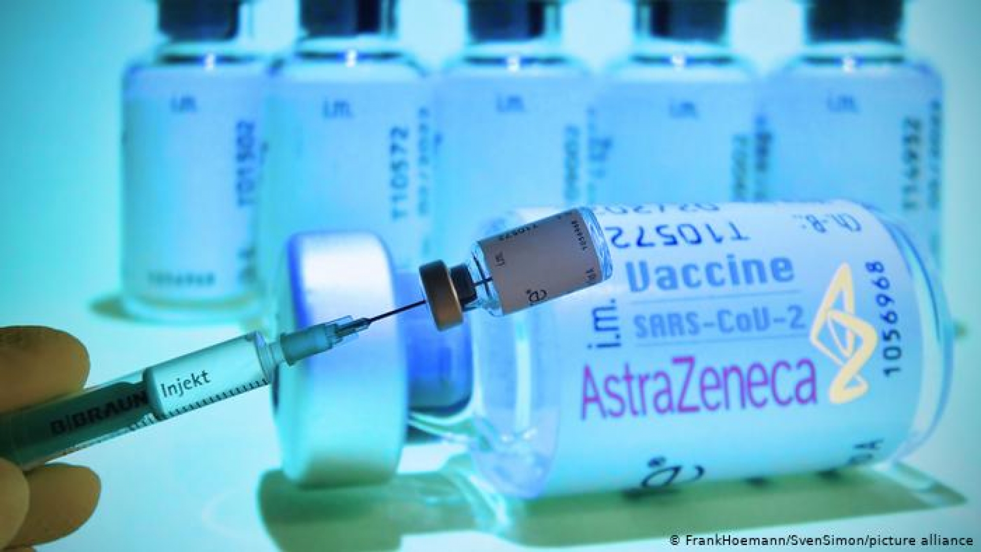 AstraZeneca entregará 9 millones de dosis adicionales a la Unión Europea