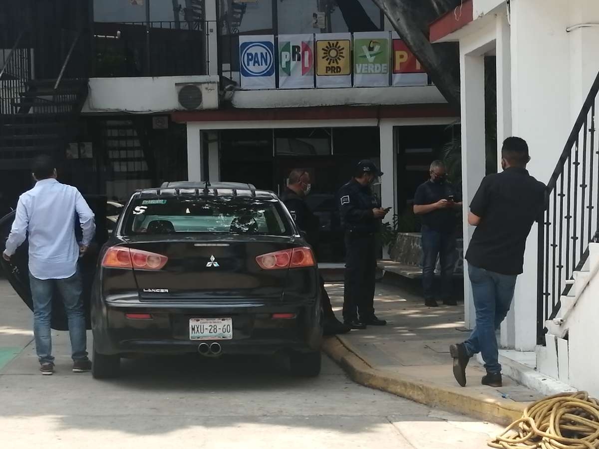 Empresarios exigen atender conflicto electoral