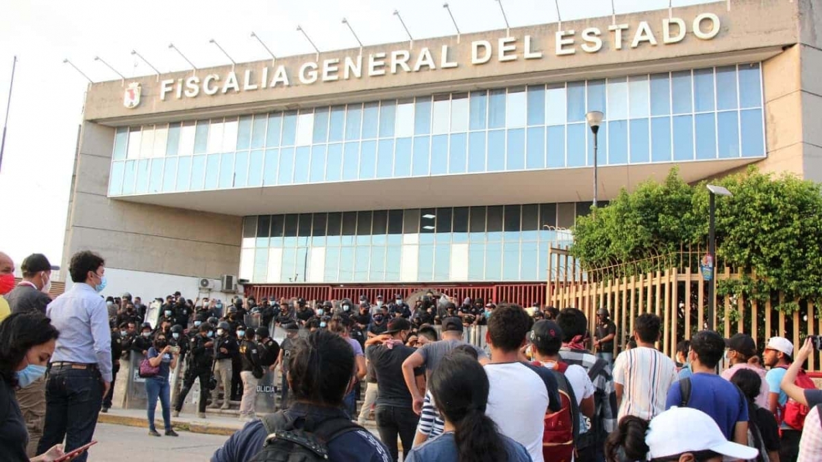 Liberan a 74 mujeres normalistas en Chiapas; seguirán su proceso en libertad