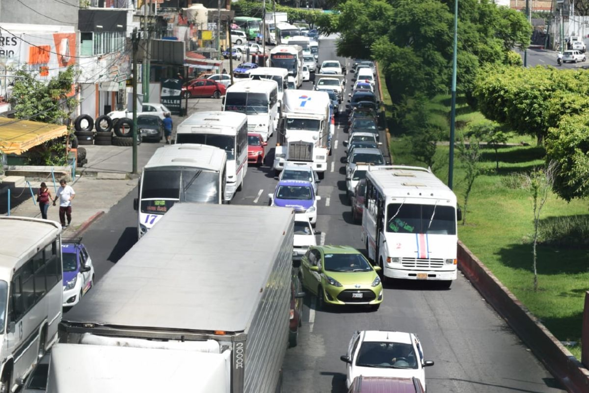 En próximos días comenzará la entrega de concesiones a taxistas, anuncia el secretario de Gobierno
