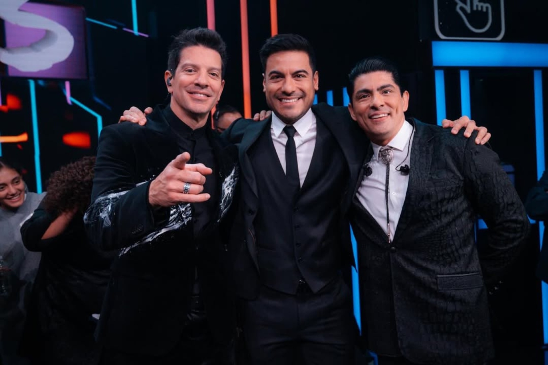 Yahir, Víctor García y Carlos Rivera se reencuentran en la final de 'Juego de Voces' a más de 20 años de su paso por La Academia