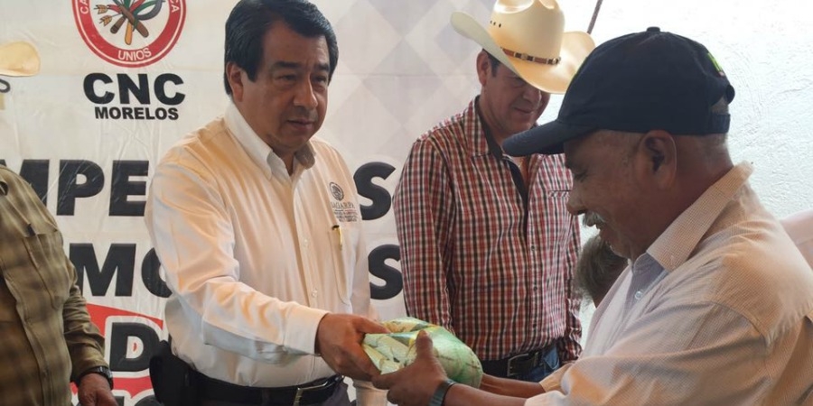 Entrega Sagarpa incentivos a productores morelenses