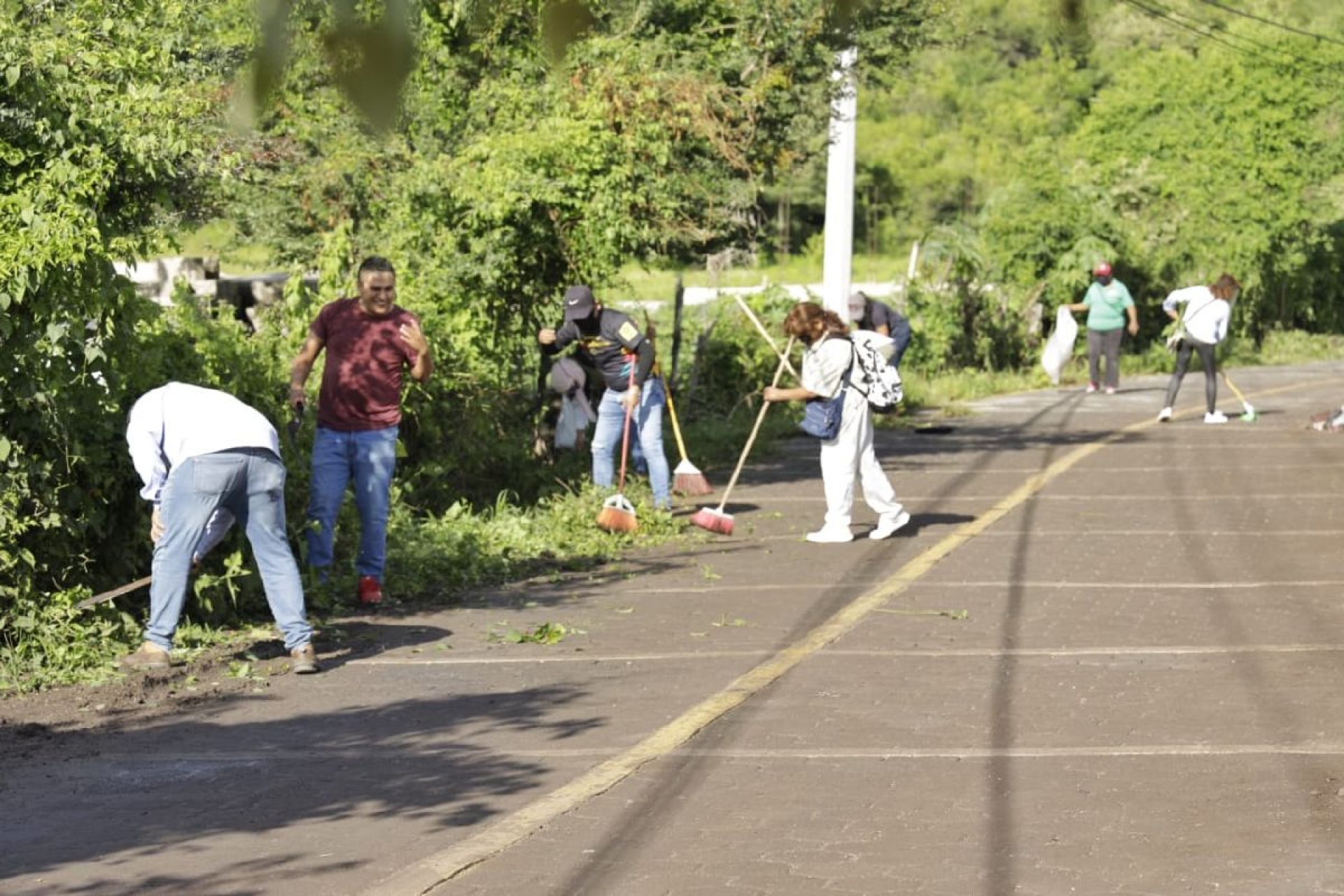 Realizan jornada de trabajo social en Yautepec