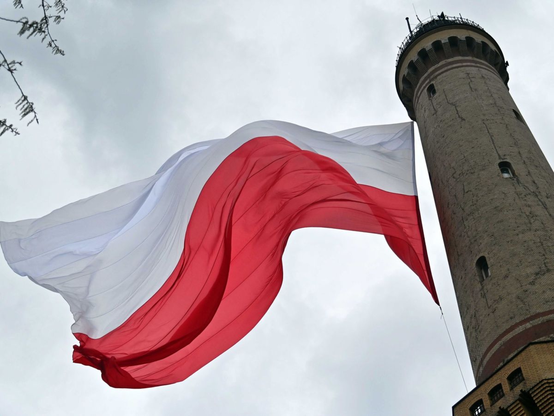 Polonia señala que Putin podría ser detenido si cruza su espacio aéreo