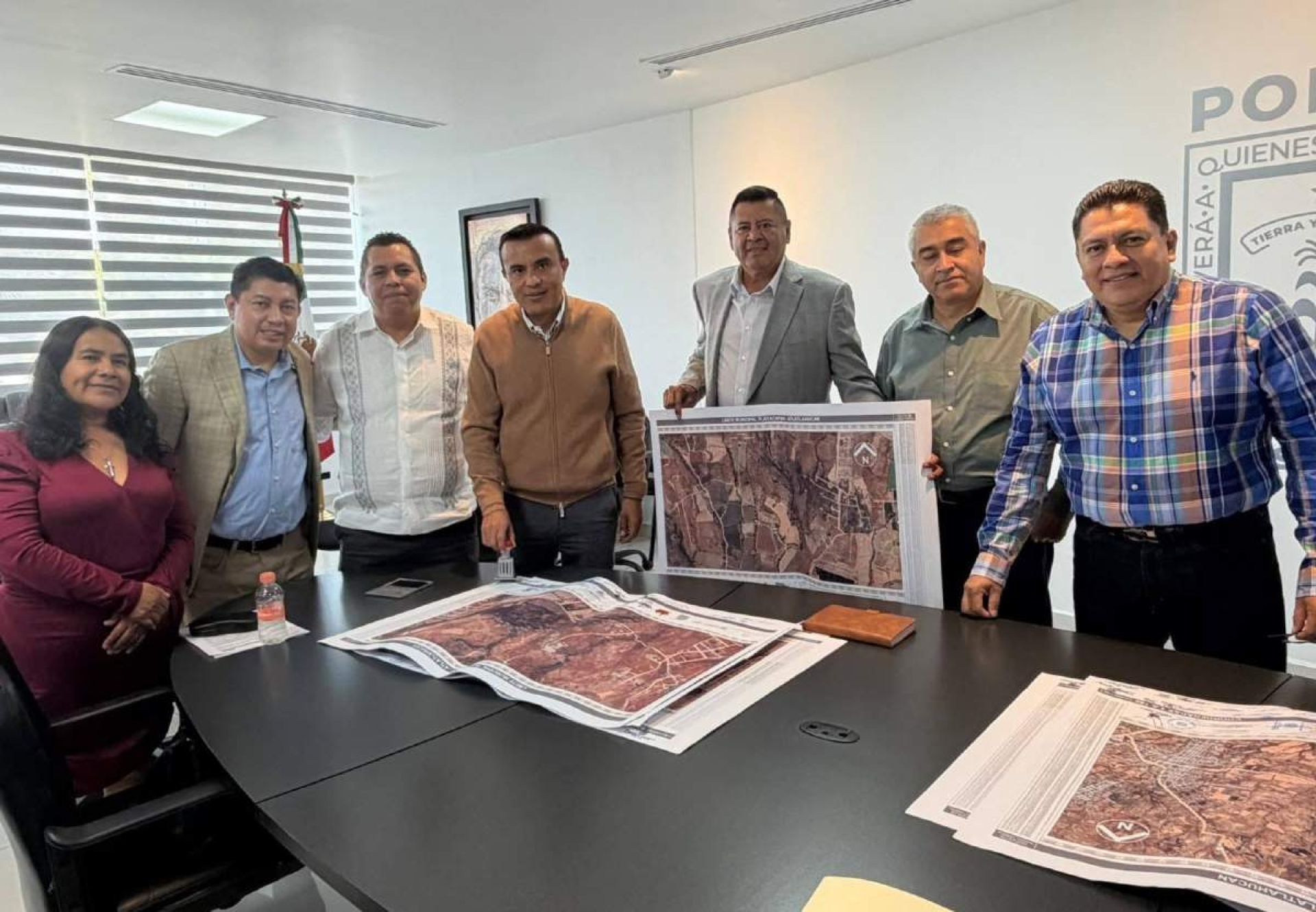 Municipios del oriente formalizan solicitud de delimitación territorial ante el Congreso