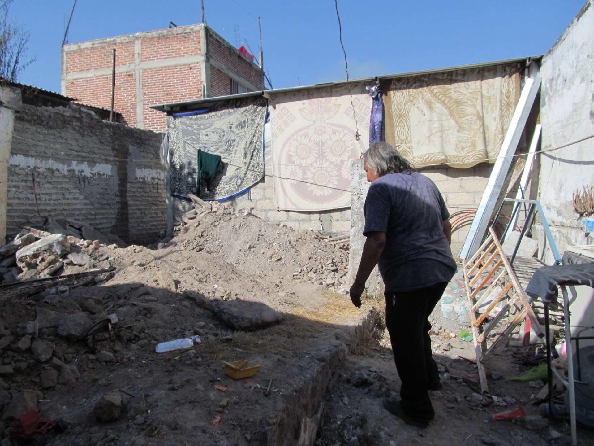Casi 300 familias no tienen apoyo para reconstruir su vivienda en Zacatepec