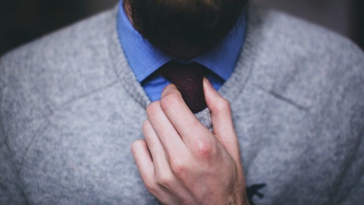 Por qué deberías vestirte como si estuvieras en la oficina aunque trabajes desde casa