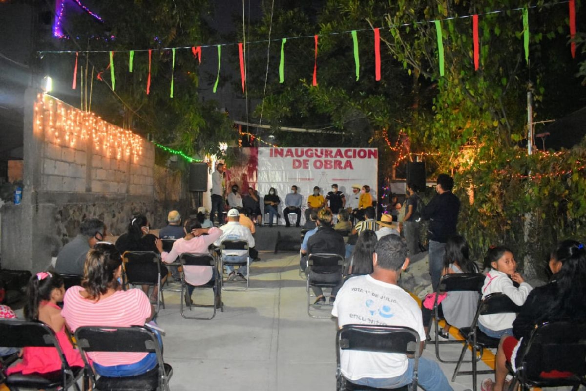 Inauguran pavimentación de calle en Cocoyoc