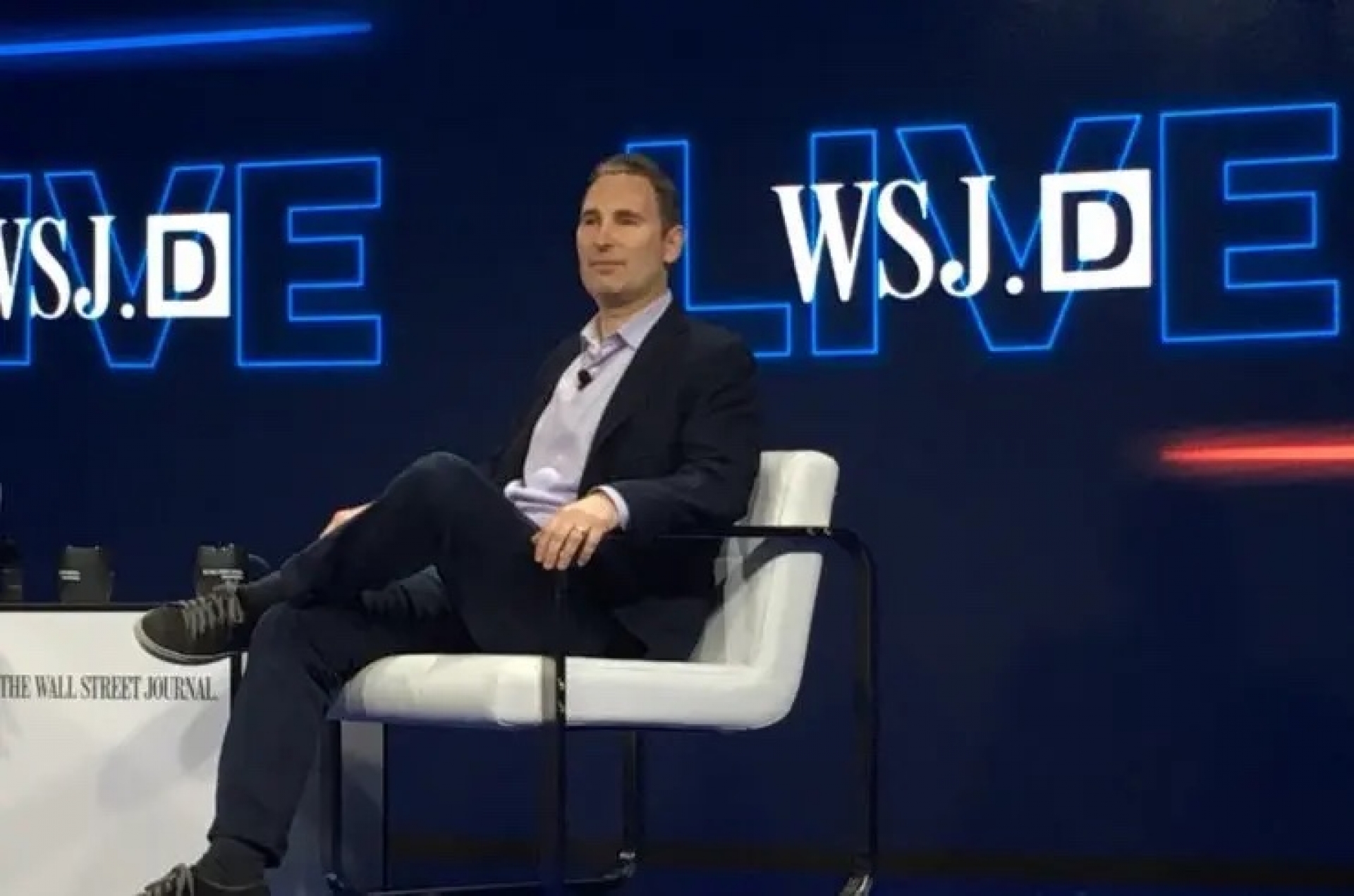 Quién es Andy Jassy, el nuevo CEO de Amazon que reemplaza a Jeff Bezos y que llevó AWS a lo más alto