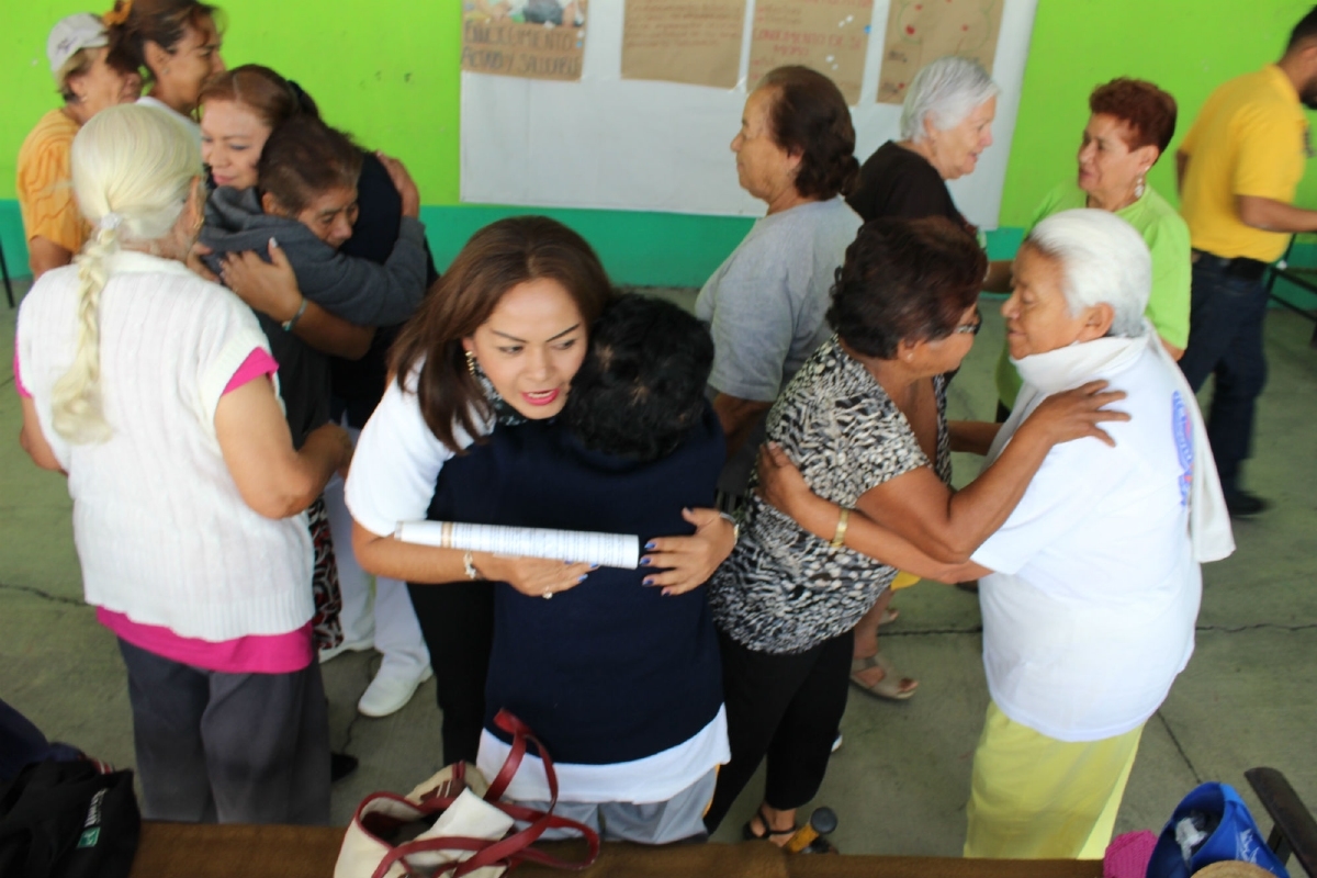 Implementa SMDIF de Cuautla pláticas y visitas a la casa de día para adultos mayores