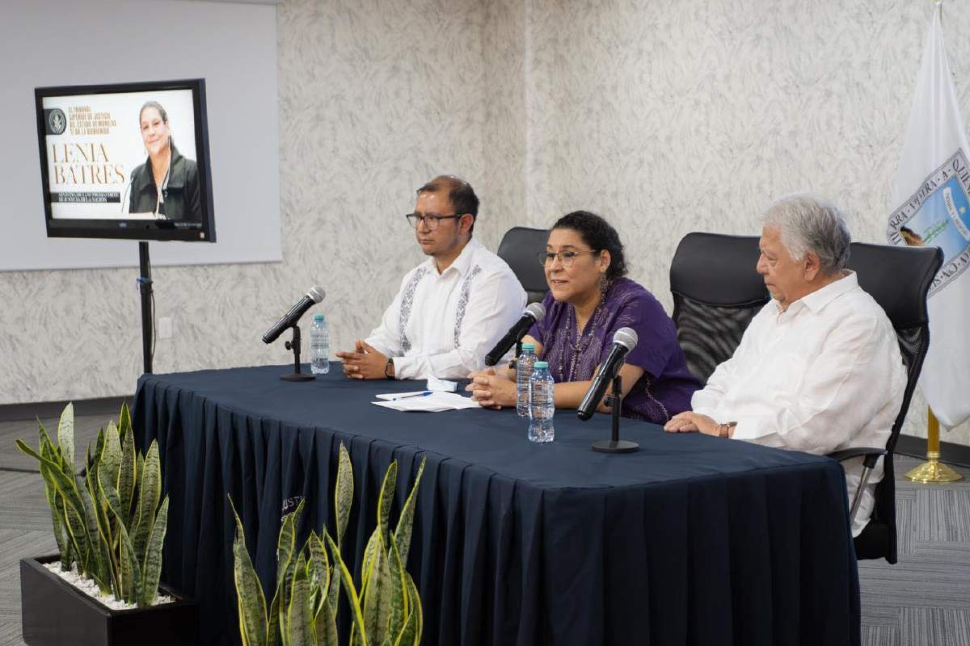 Visitó Lenia Batres el TSJ de Morelos
