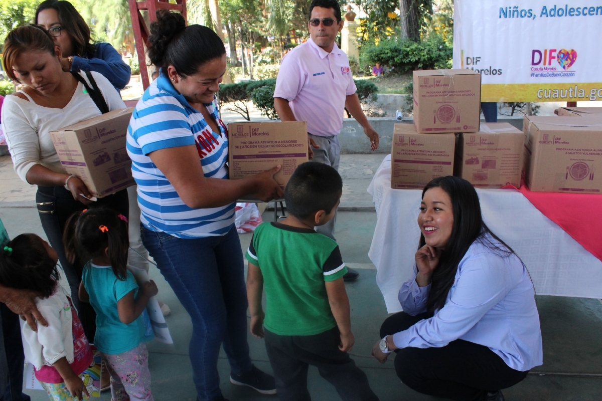 Entrega SMDIF Cuautla apoyos alimentarios a menores de cinco años y grupos vulnerables