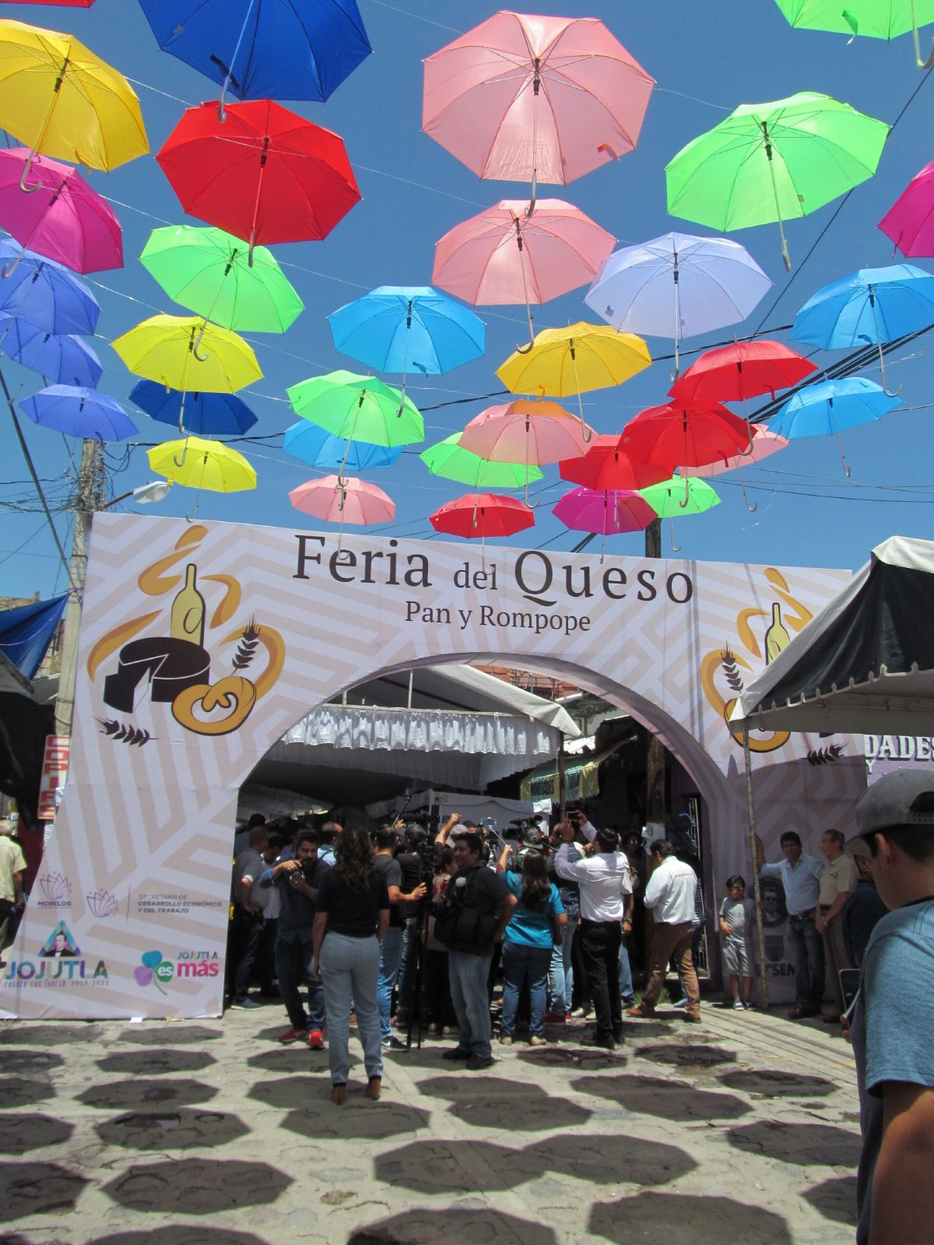 Inauguran la 5ª edición de la Feria del Queso, Pan y Rompope