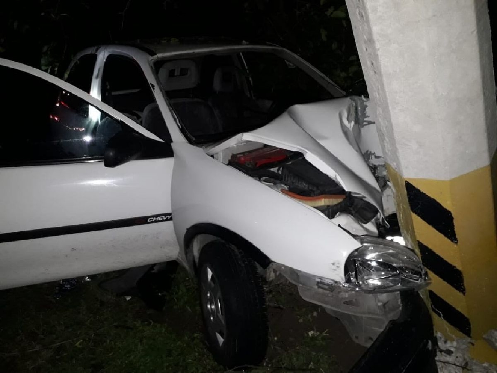Choque en Mazatepec deja tres heridos