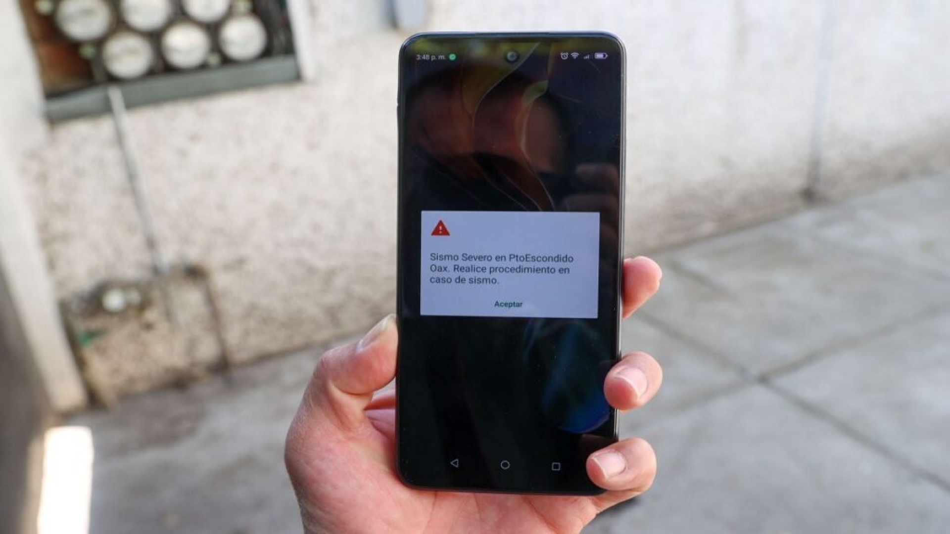 Alerta sísmica no sonó en celulares por mantenimiento del sistema
