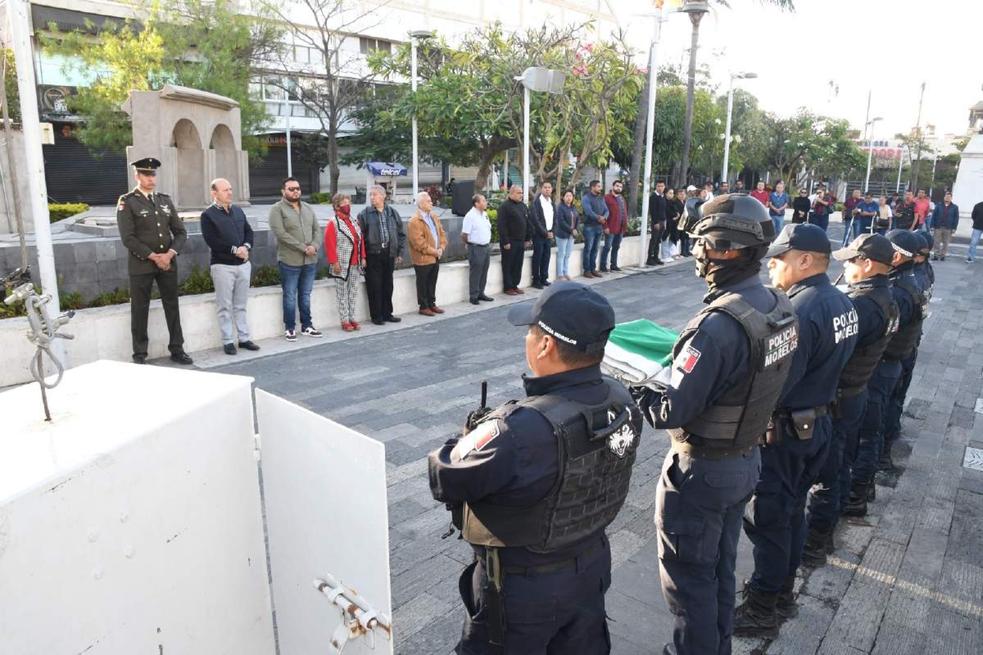 Celebra Ayuntamiento de Cuautla 107 aniversario de la Constitución