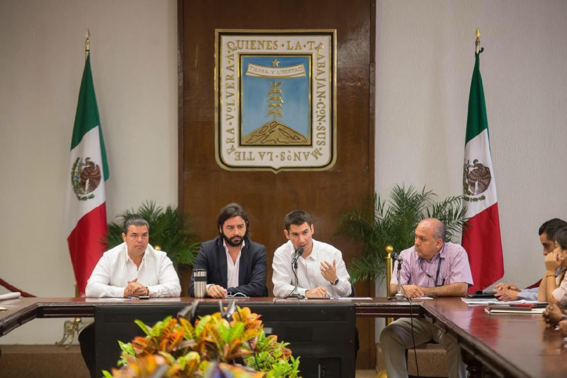 Acompaña gobierno del estado a Tetela del Volcán y Hueyapan para lograr la delimitación territorial
