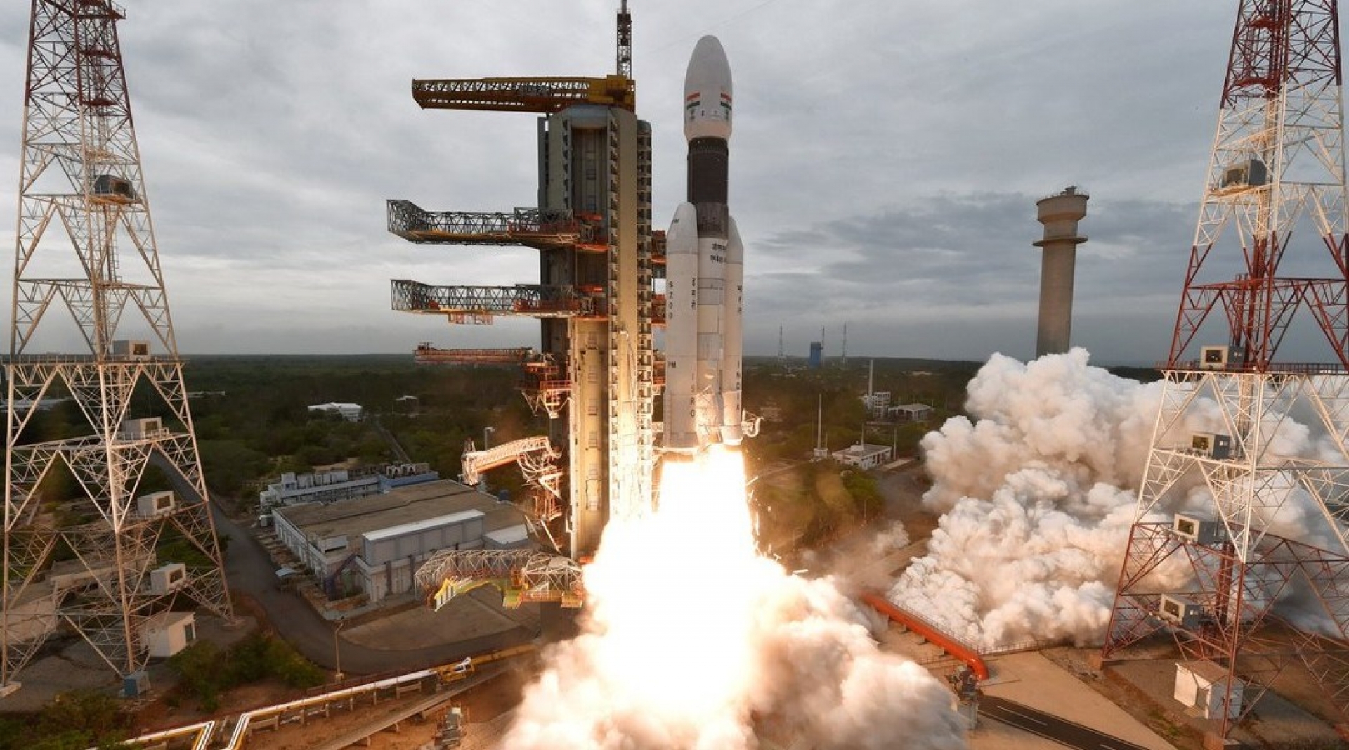 India lanza la misión Chandrayaan-2 con rumbo a la Luna