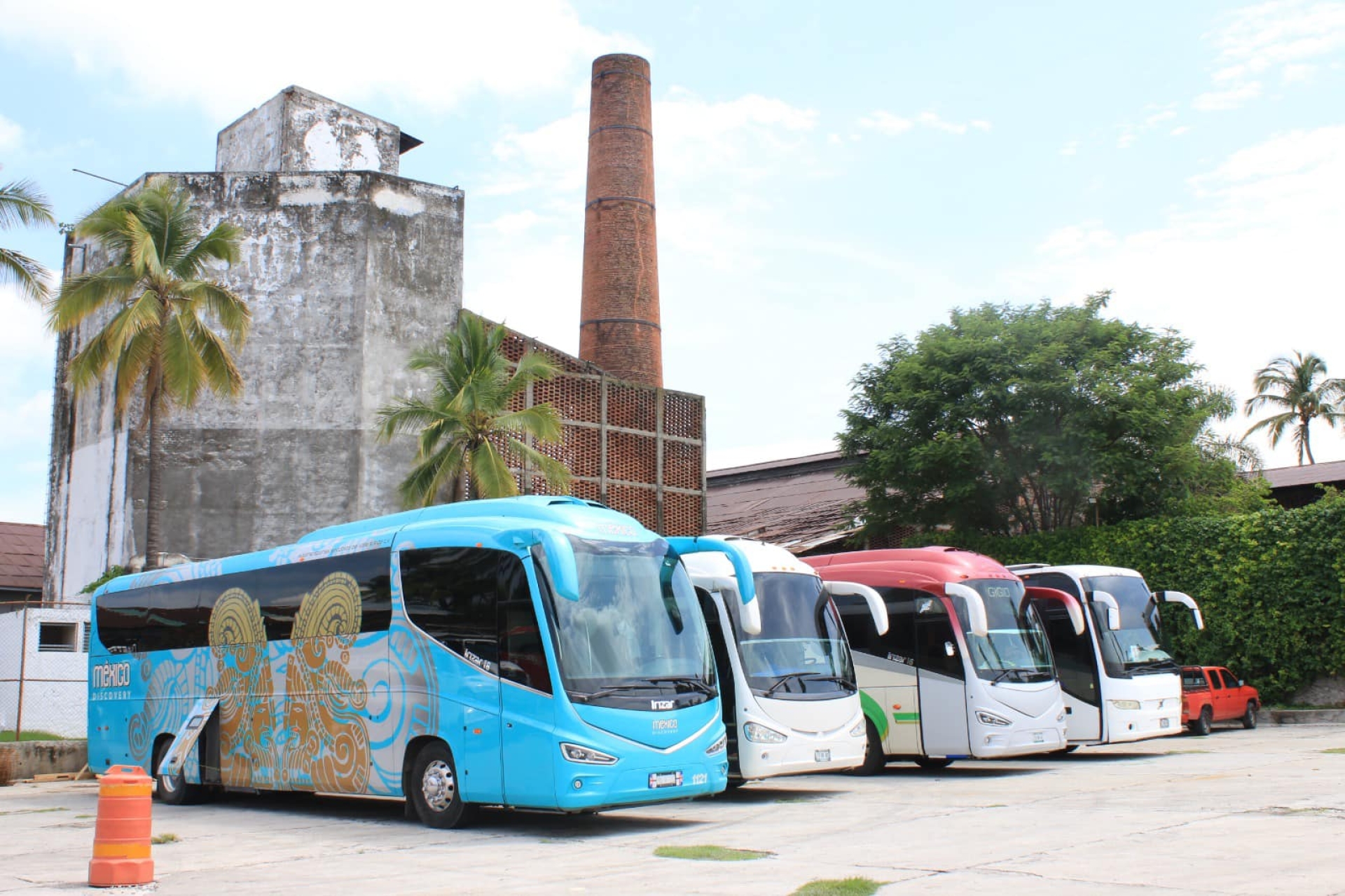 Turistas llegan a Temixco para disfrutar de sus atractivos