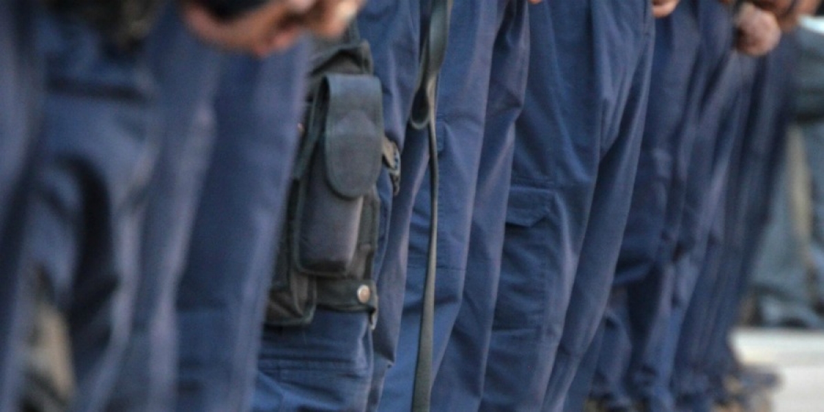 Lesiona instructor de tiro a policía del Mando Único