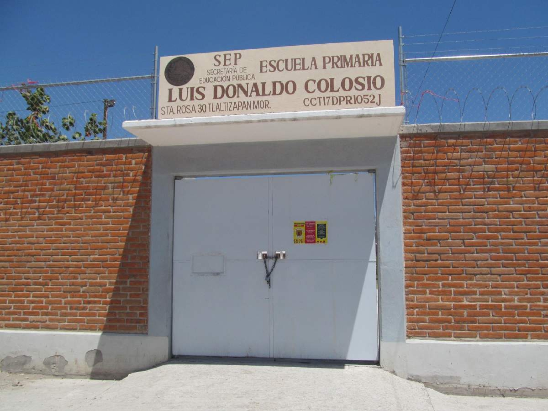 Denunciarán penalmente a padre de familia de primaria de Tlaltizapán
