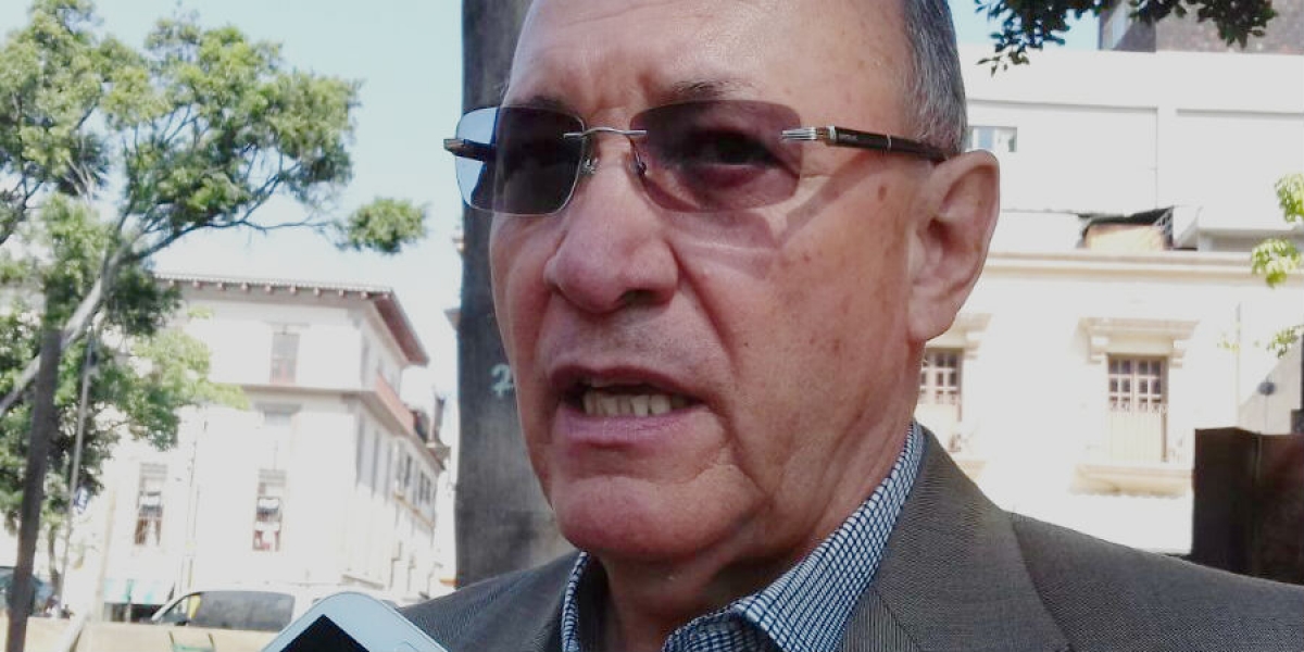 Precisa secretario de Hacienda que deuda queda en mil 700 mdp