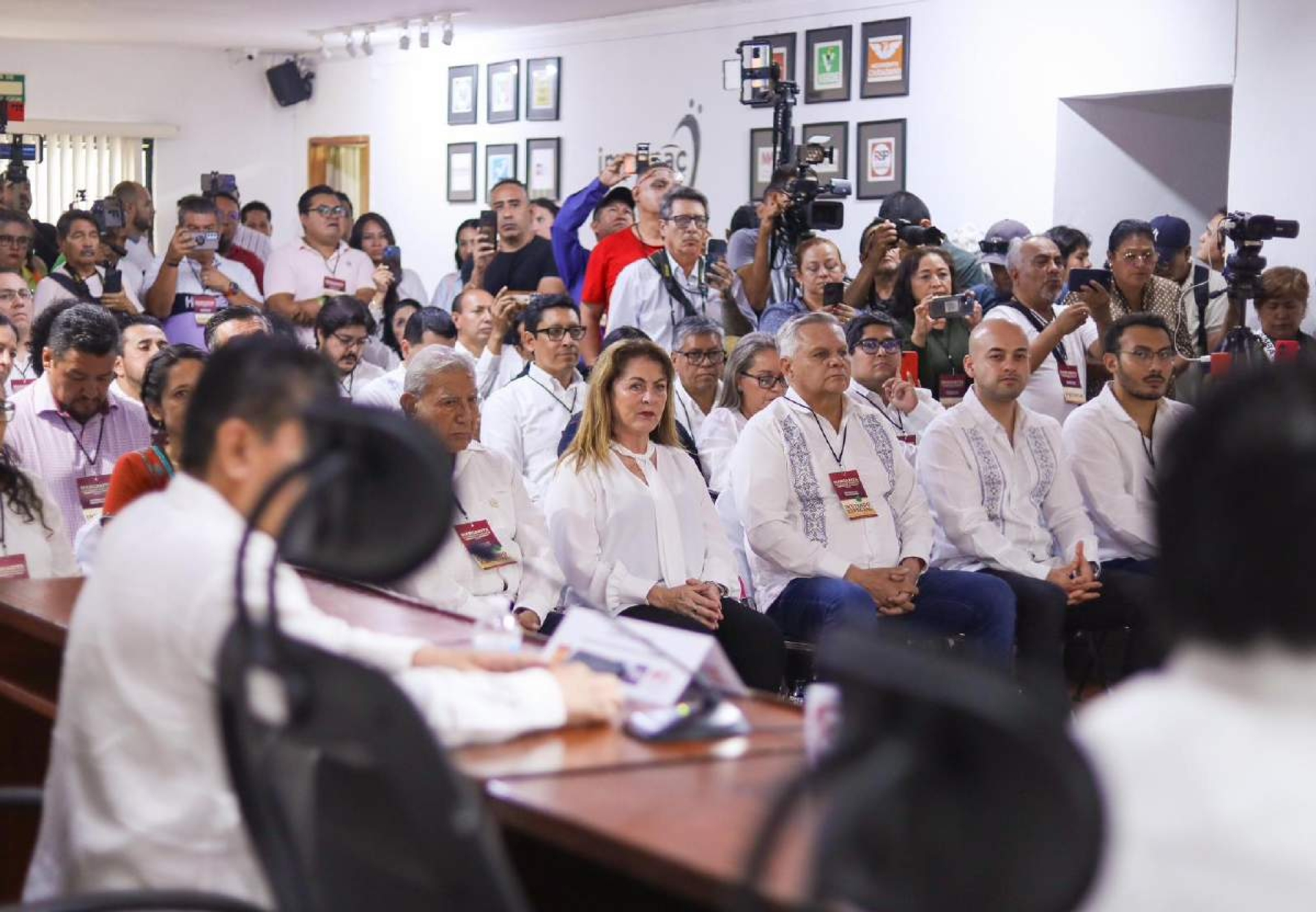 Más de 950 mil acudieron a votar