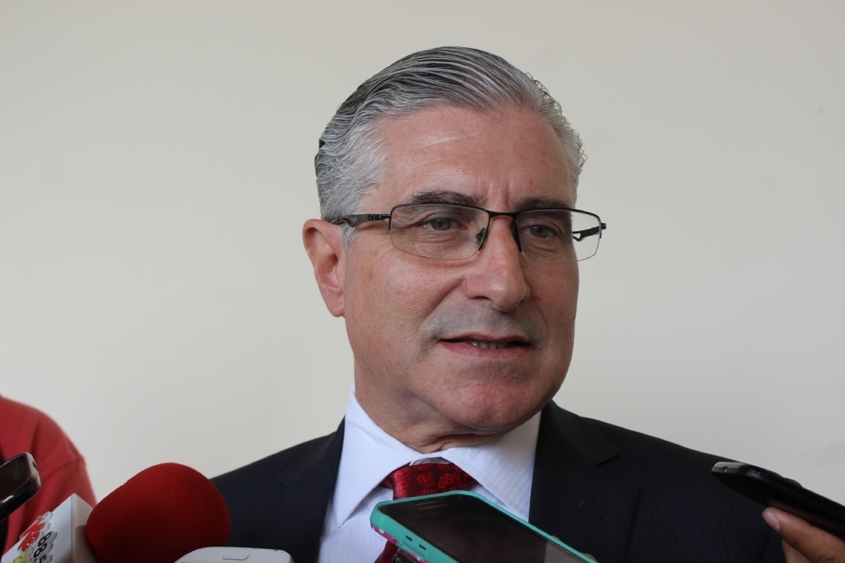 Mesa de diálogo debe ser estrictamente estatal: Cubría