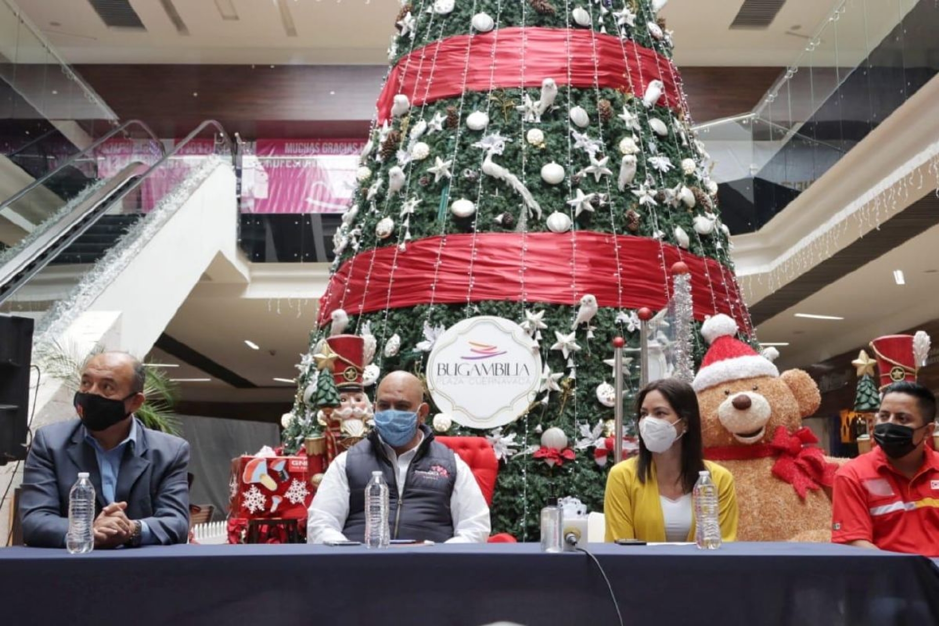 Arrancan donaciones de la campaña “DIF Cuernavaca te abriga”