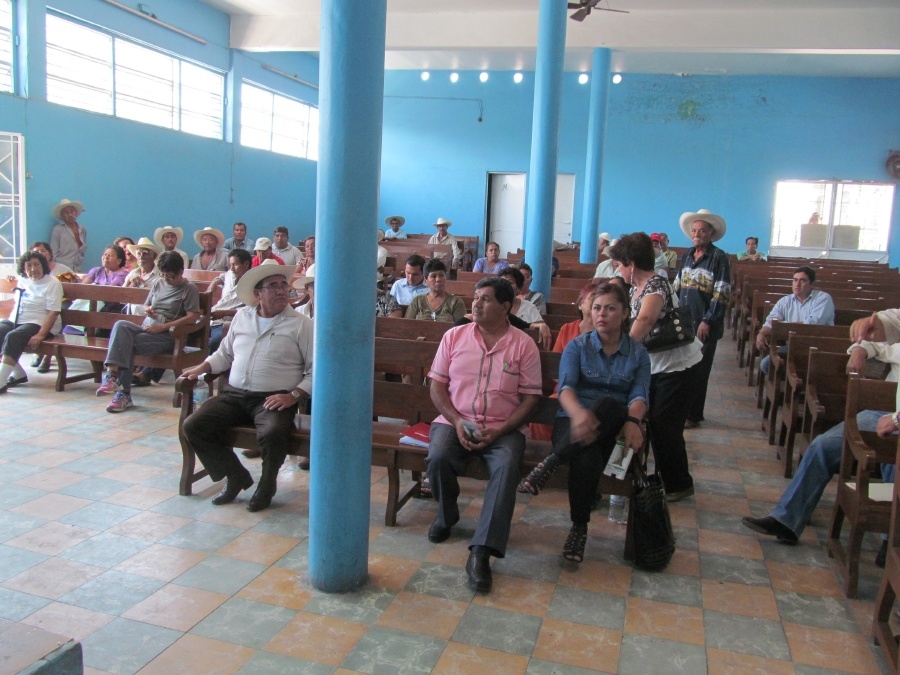 Aprueban ejidatarios de Tlaquiltenango crear una nueva organización cañera