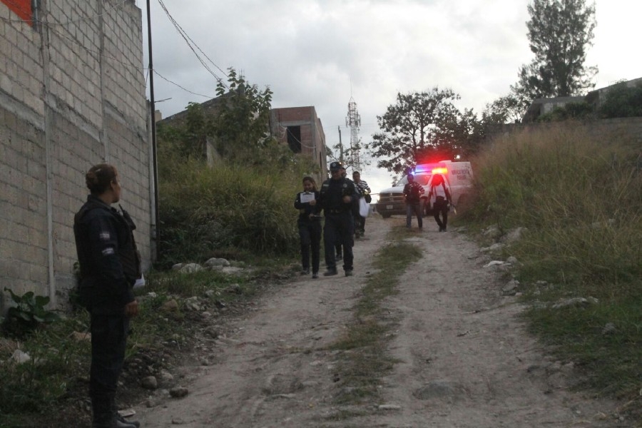 Hallan a un hombre calcinado en un baldío