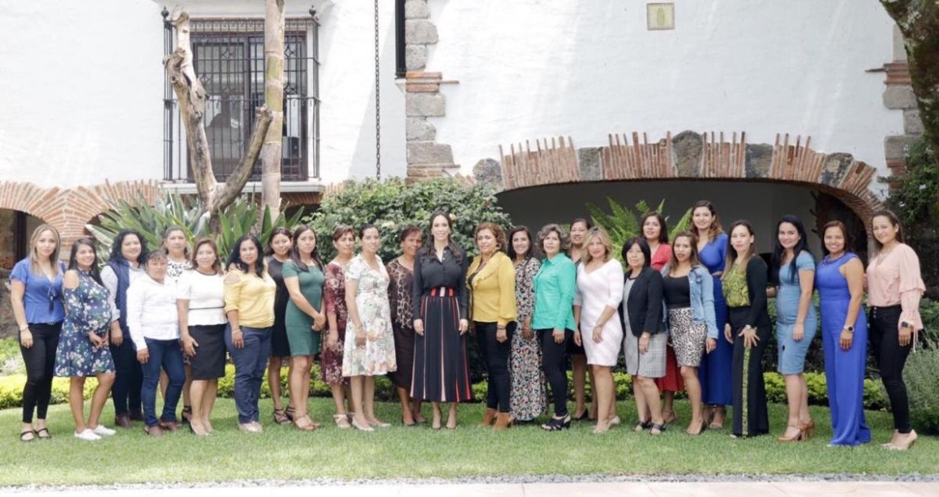 Sostiene Natália Rezende encuentro con presidentas y directores de sistemas DIF municipales