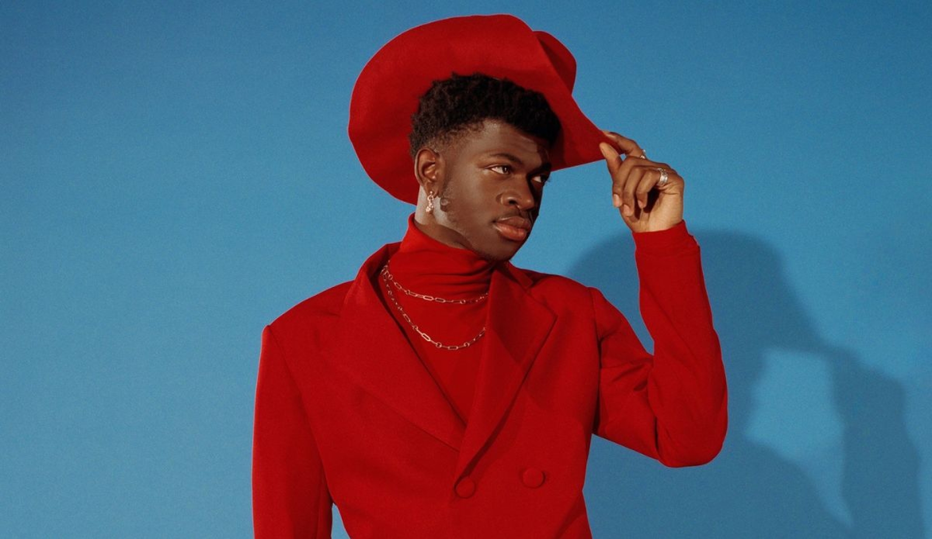 Lil Nas X hospitalizado tras ser hallado en ropa interior en calles de Los Ángeles