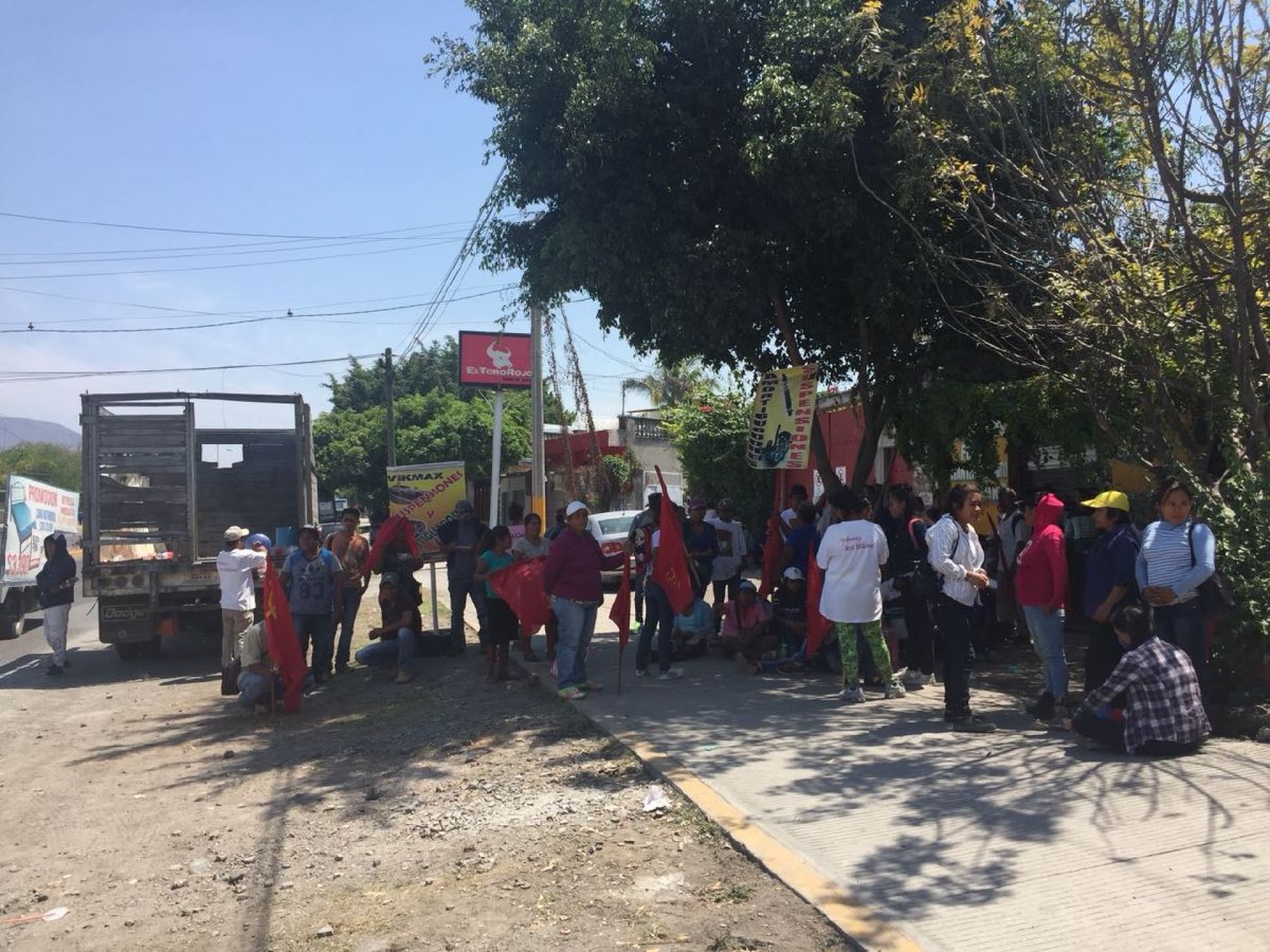 Sin resultados, reunión entre jornaleros agrícolas y el IEZ