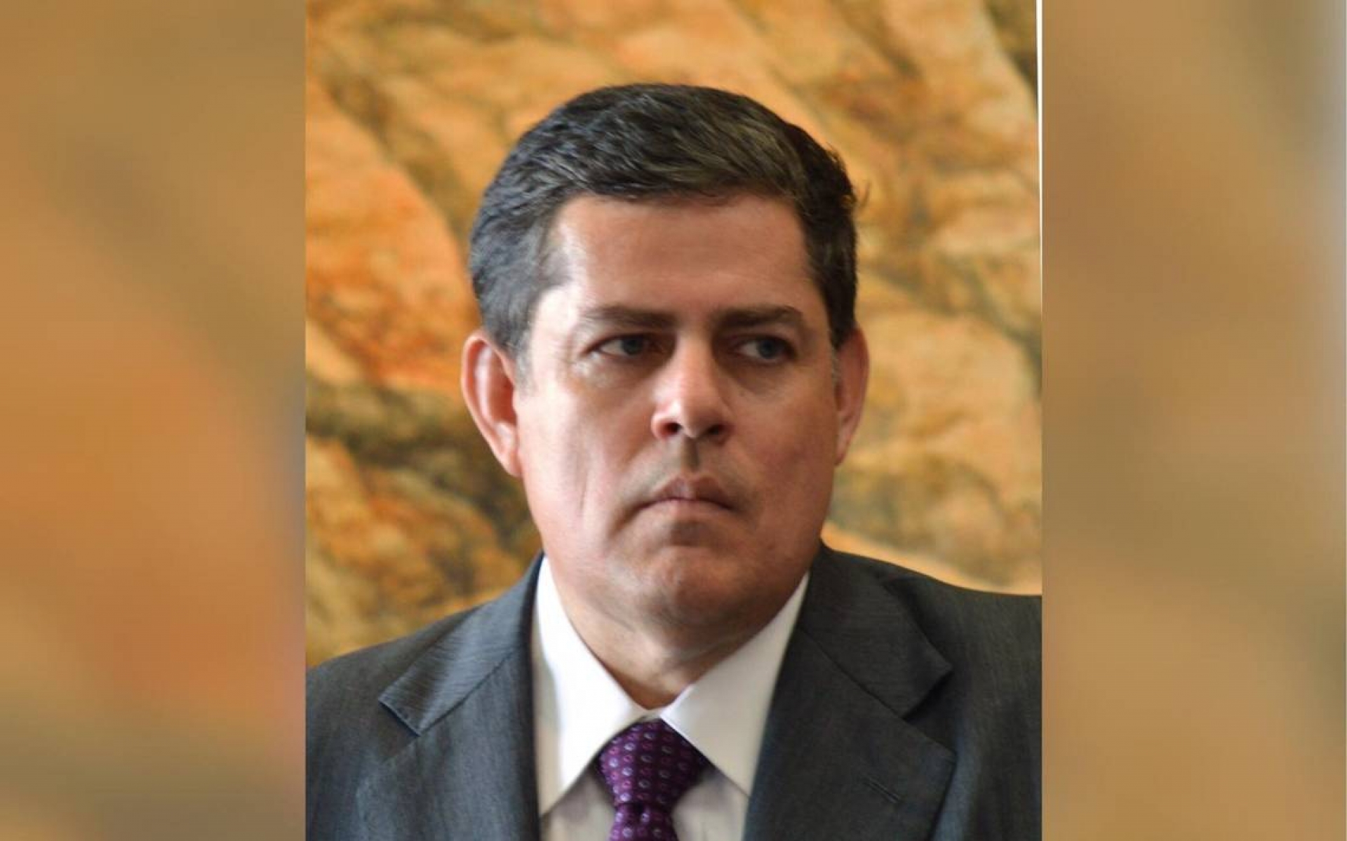 Fidel Giménez y César Santana Nava dejan el gabinete