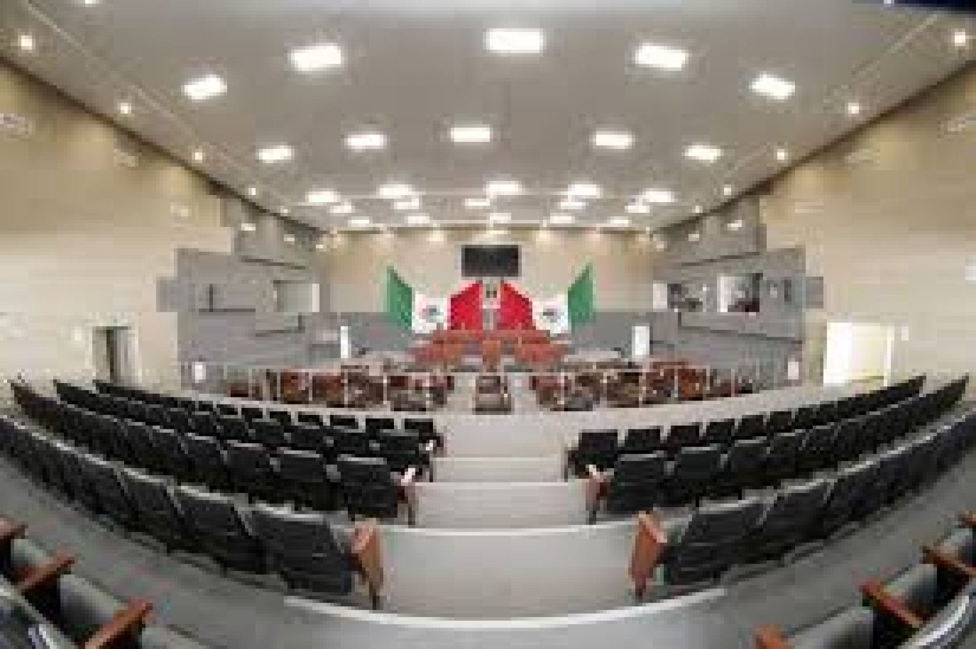 Diputados se proponen acabar con rezago