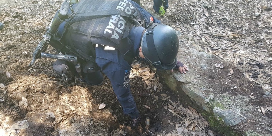 Localiza Policía Federal dos tomas clandestinas de hidrocarburo