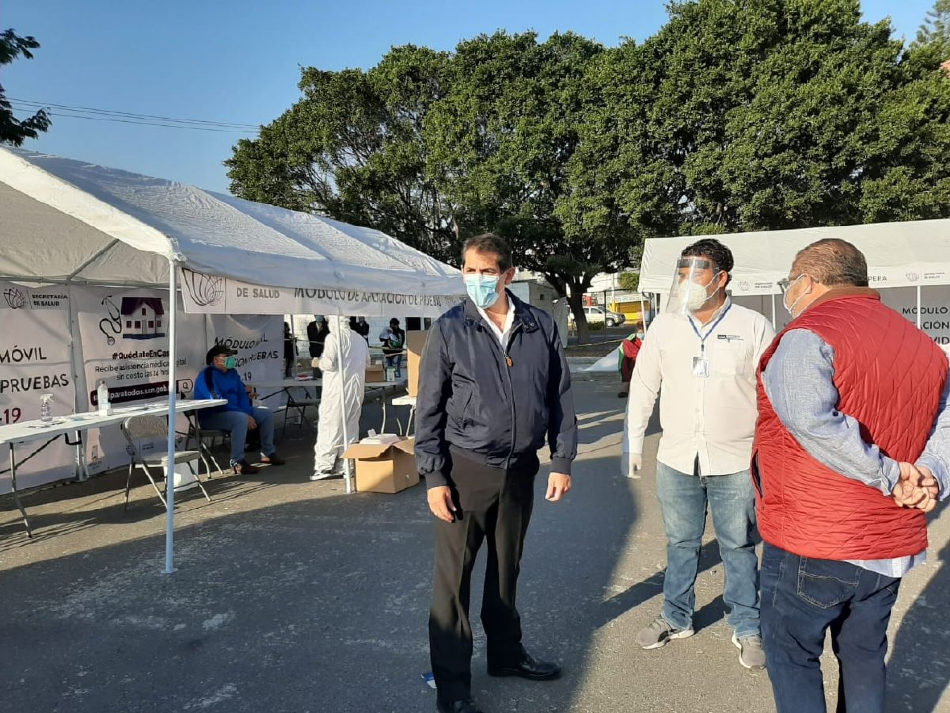 Supervisa Cantú Cuevas módulo de atención integral a personas sospechosas de covid