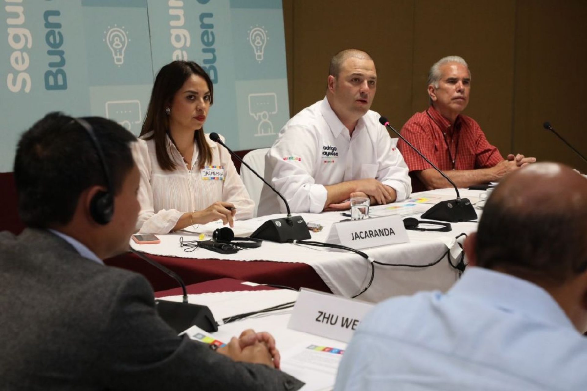 Más de 200 especialistas, académicos, empresarios y líderes sociales participaron en Reuniendo Grandes Ciudadanos