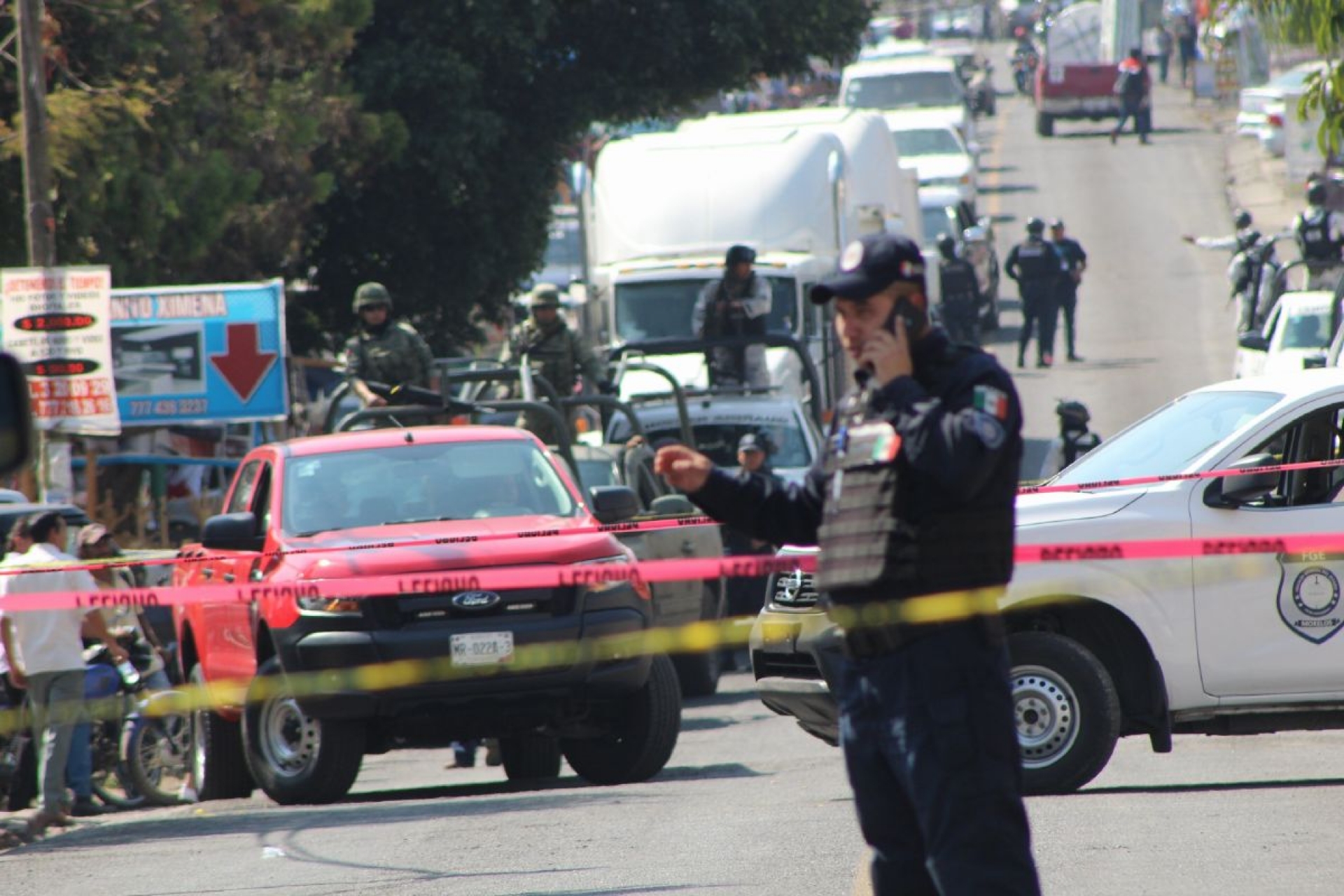Acribillan a un hombre y a su hijastro en Ocotepec