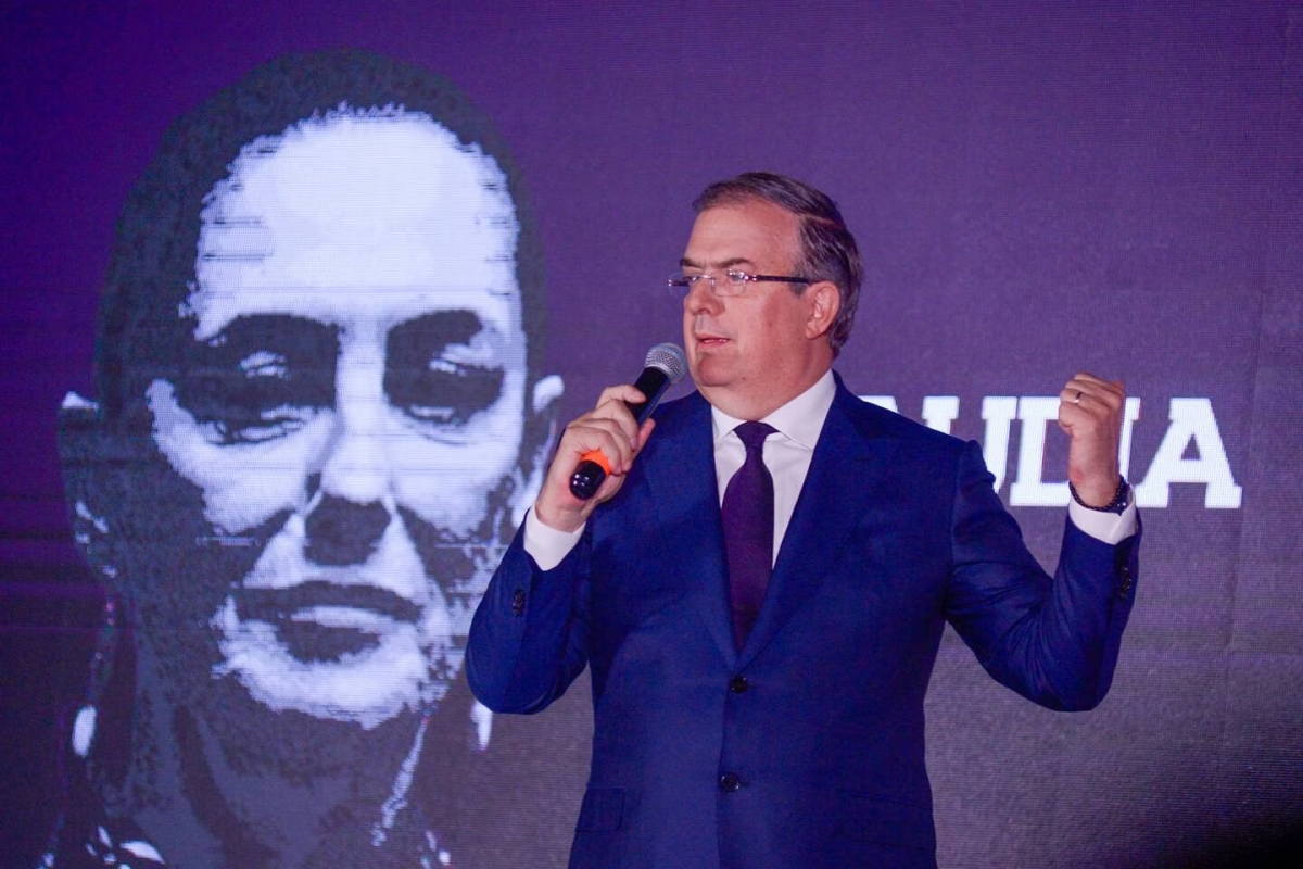 Ebrard denuncia 'acarreo masivo' a favor de Claudia Sheinbaum