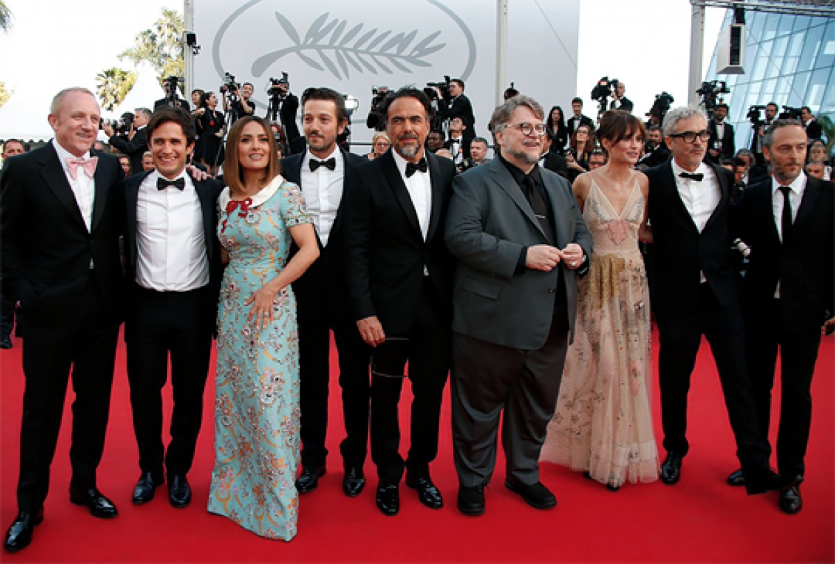 Salma, Del Toro, Cuarón, Lubezki e Iñárritu en foto histórica de Cannes