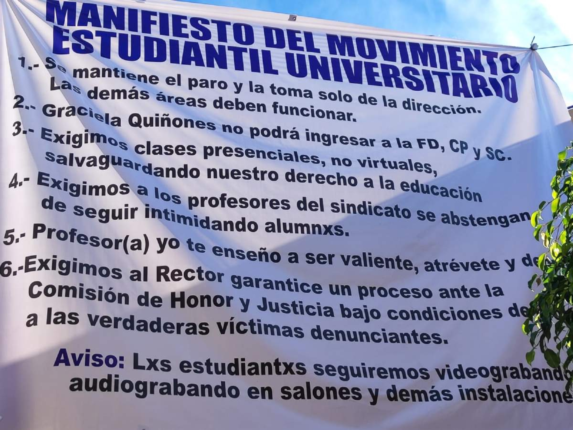 Estudiantes de FDyCS exigen respuestas a reclamos