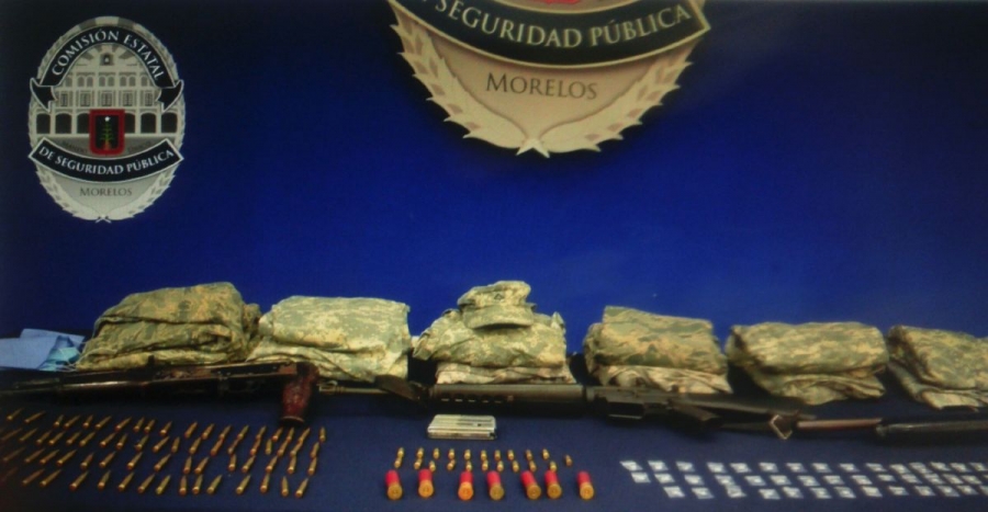 Arrestan a joven presuntamente armado y con droga