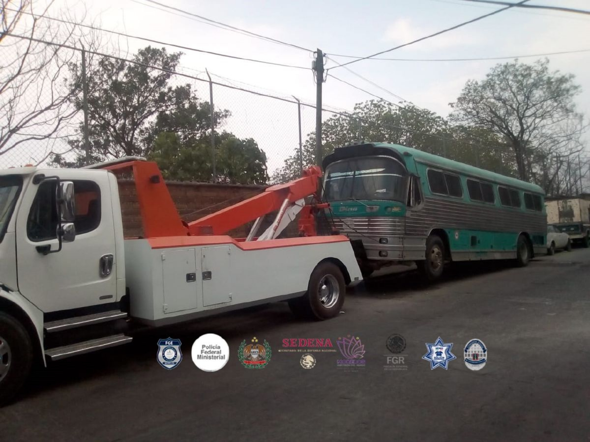 En casos distintos, hallan cuatro vehículos robados
