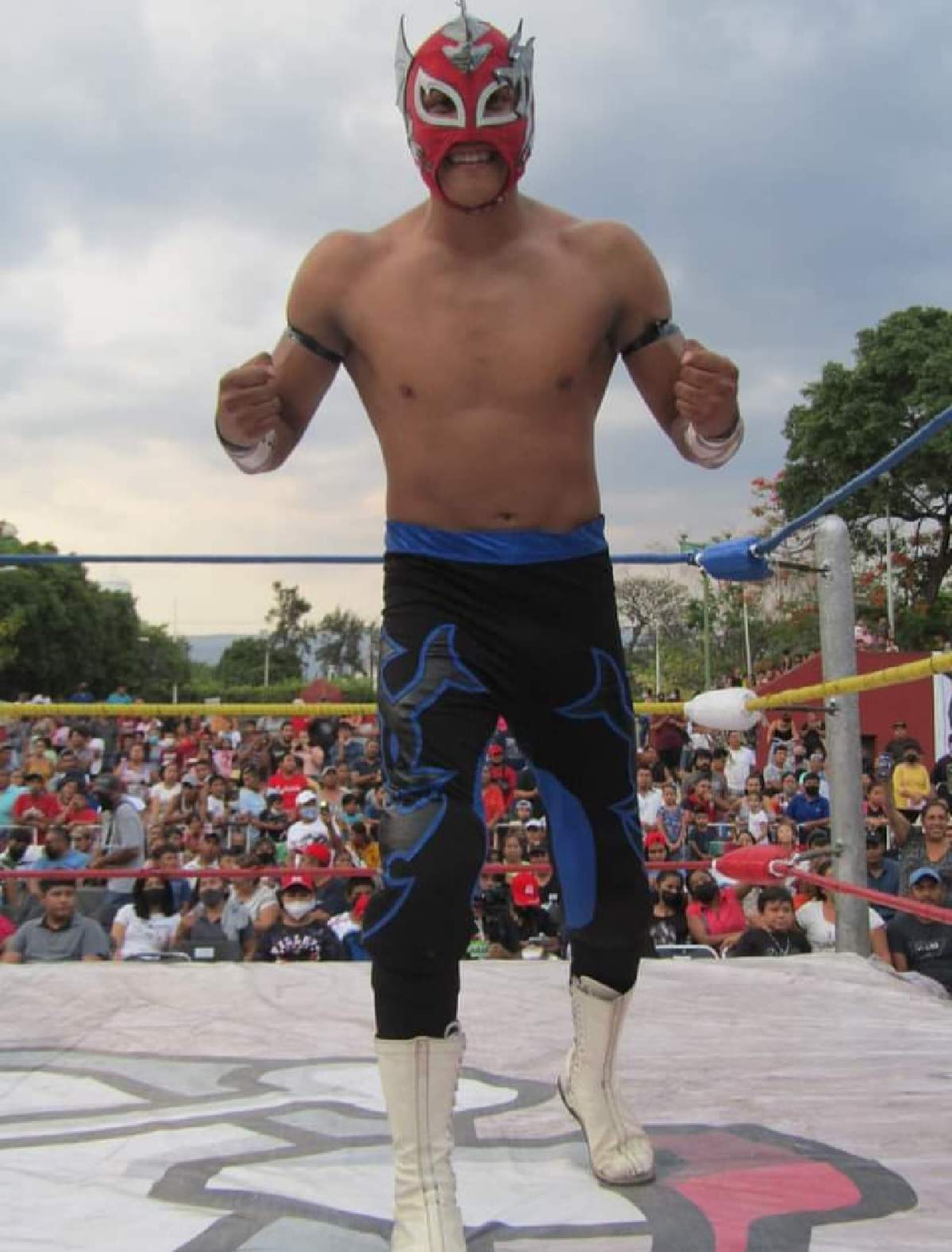 Gladiadores morelenses siguen avanzando en Lucha por el Barrio