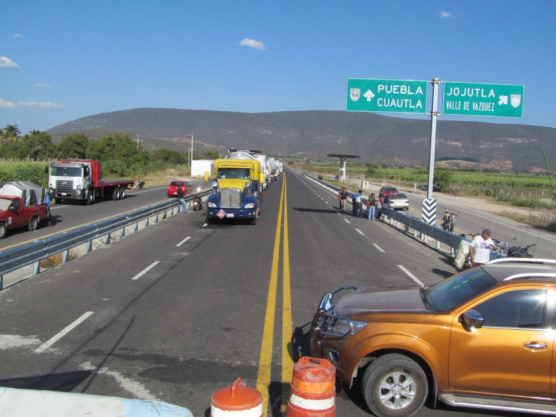 Nuevo bloqueo de la autopista S XXI, sin ningún resultado