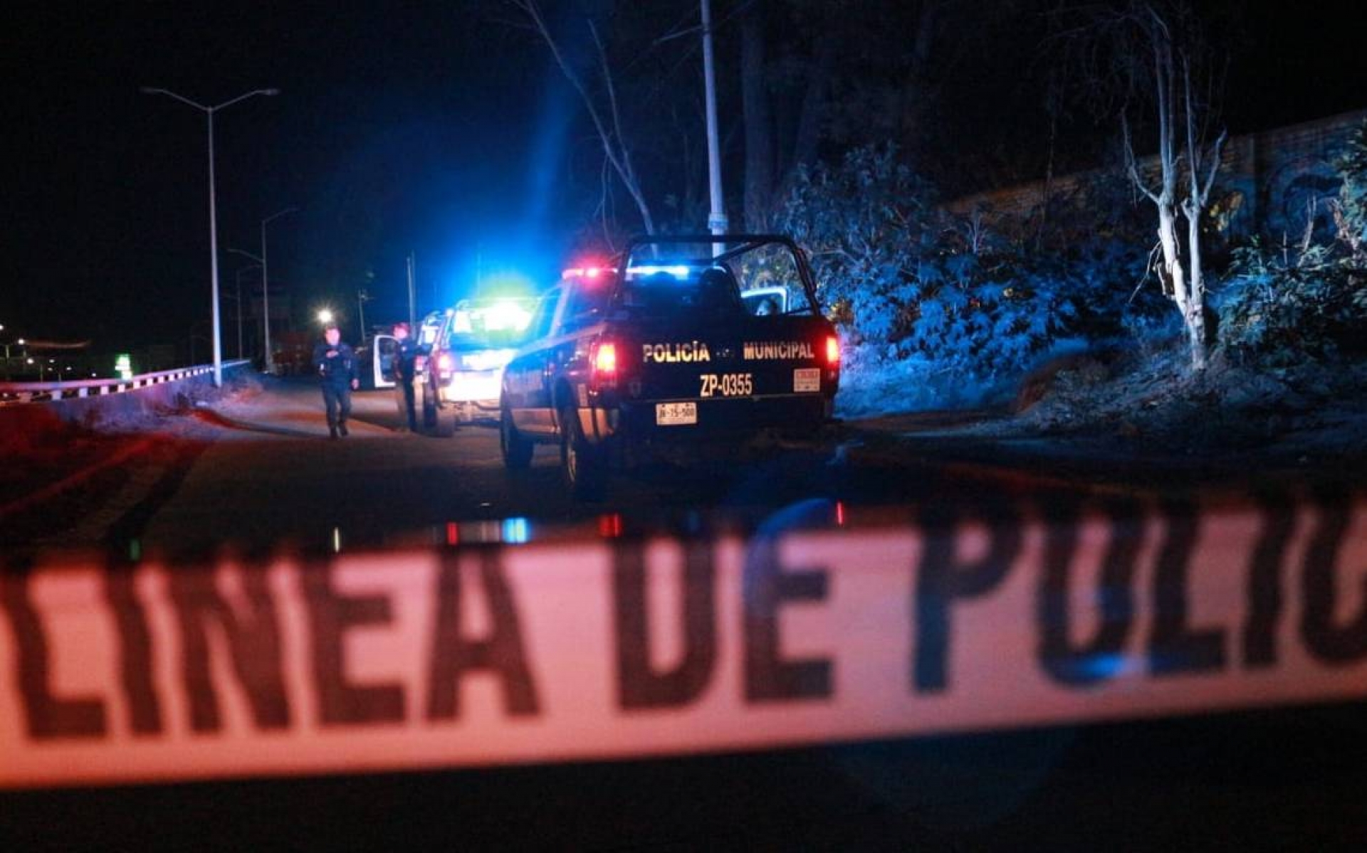 Arrestan a pareja cuando intentaba ocultar un cadáver